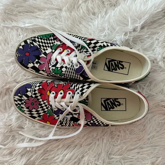 Authentic Vans - Picture 5 of 15